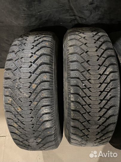 Goodyear UltraGrip 500 SUV 235/65 R17 108T