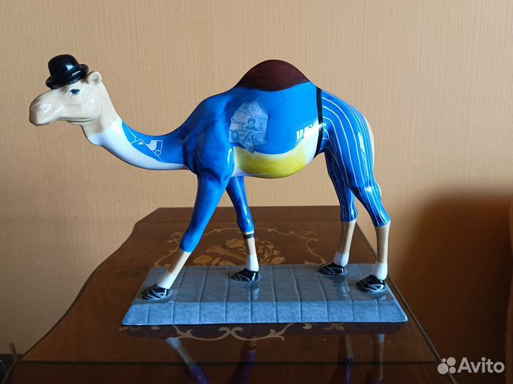 Статуэтка верблюд