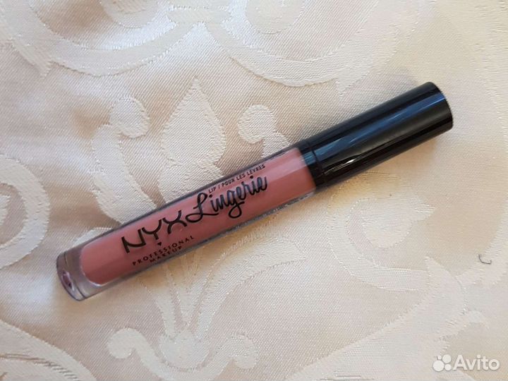 Жидкая матовая помада NYX Lip Lingerie 04
