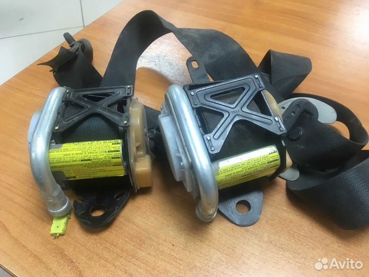 Ремни безопасности передние Toyota Avensis T250