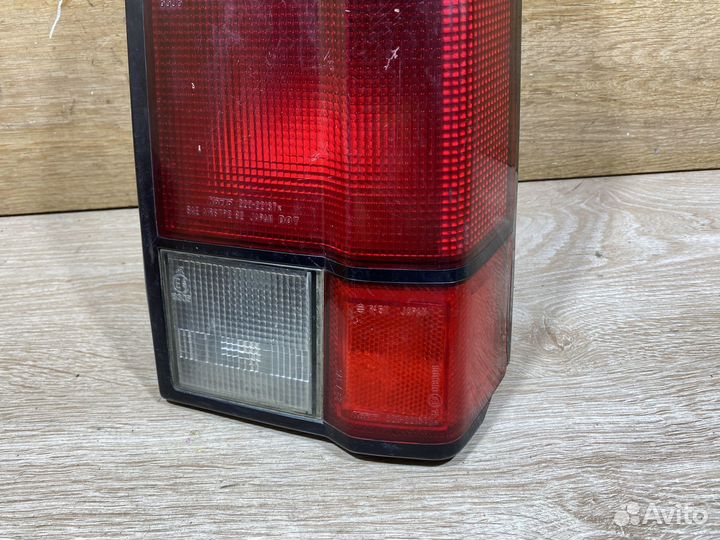 Фонарь задний правый Honda Civic Shuttle 111508