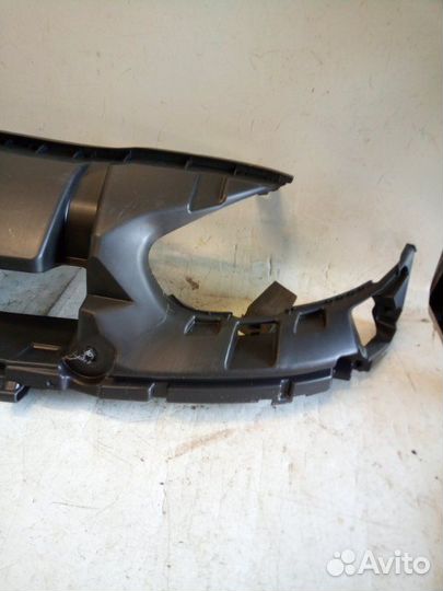 Усилитель бампера передний Renault Fluence 1 2010