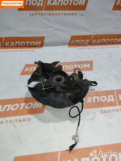 Кулак передний правый Toyota Avensis 2 (T250) 2004