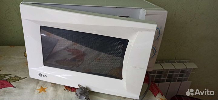 Микроволновка LG