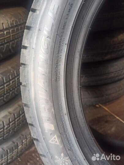 Triangle Snowlink PL02 235/45 R18 98V