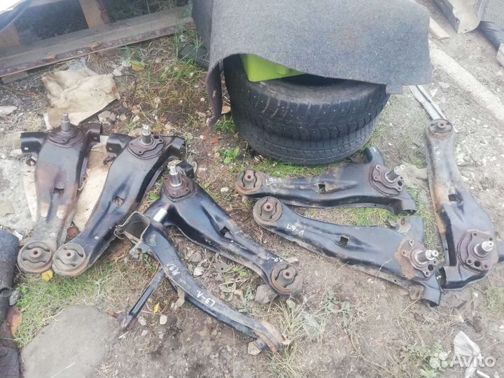 Рычаг подвески задний Митсубиси Лансер 9