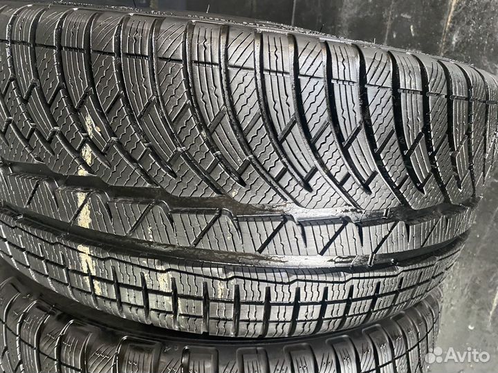 Michelin Pilot Alpin PA4 225/40 R18