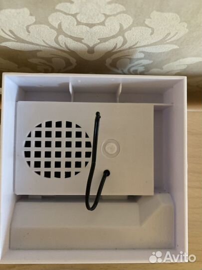 Инкубатор на 4 яйца