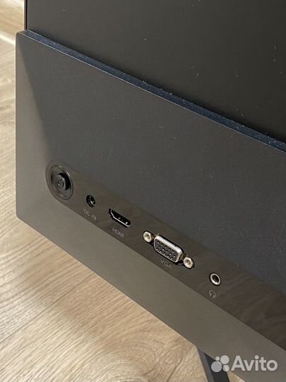 Монитор Xiaomi MI Desktop Monitor 27