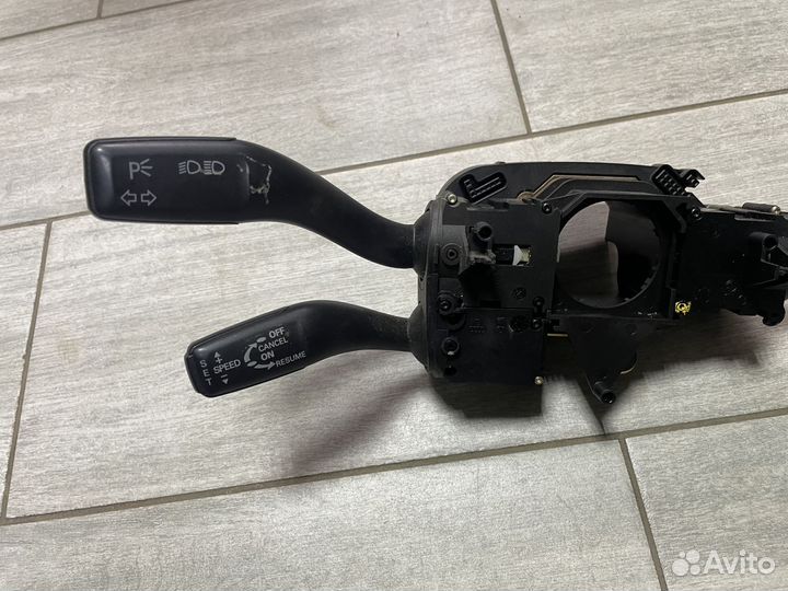 Подрулевые переключатели с круизом Audi A4 B7 Avan
