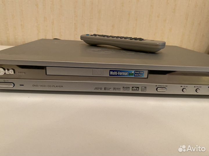 DVD плеер LG DS375