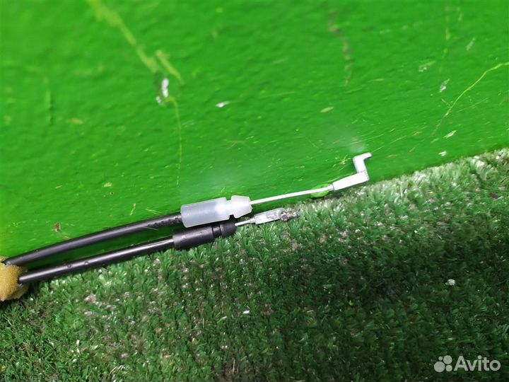 Замок двери передней левой Mazda 3 (BL) 2010