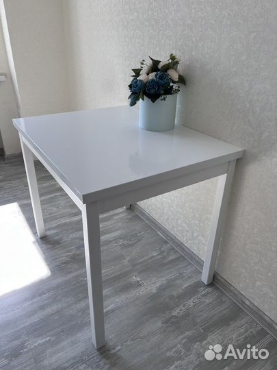 Кухонный стол IKEA