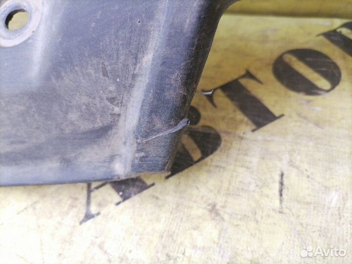 Накладка рамки радиаторов Honda Civic 5D 2006-2012