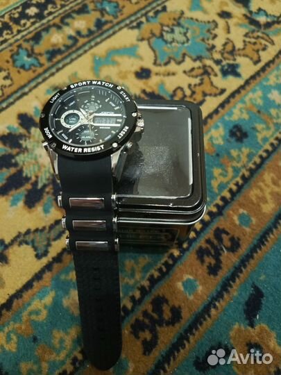 Наручные часы