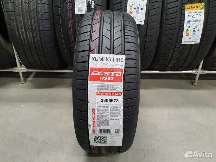 Kumho Ecsta HS52 225/65 R17