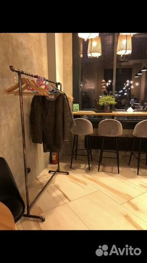 Вешалка напольная