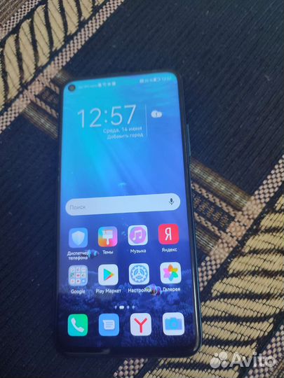 Телефон Honor 20 про 256gb
