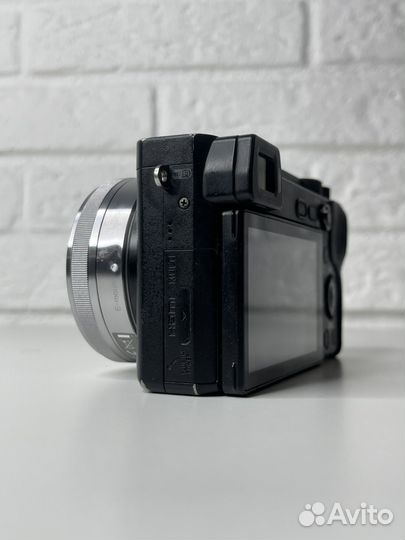 Sony A6300 kit 14333 кадров