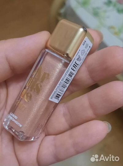 Vivienne sabo тени тон 01