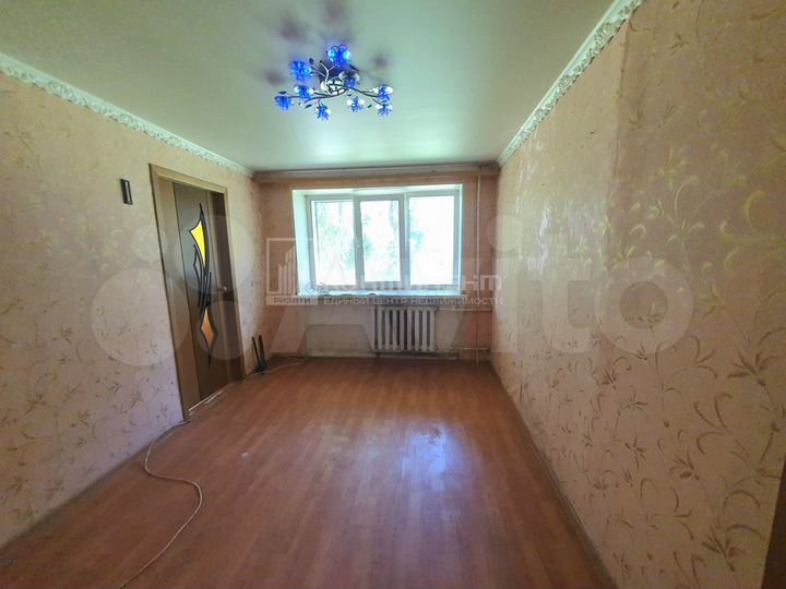 3-к. квартира, 42,2 м², 1/5 эт.