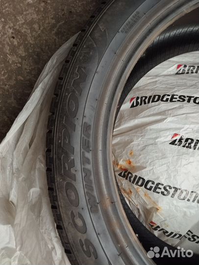 Pirelli Scorpion Winter 295/40 R21 111V