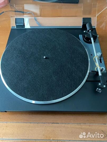 Проигрыватель винила dual CS 420 Black