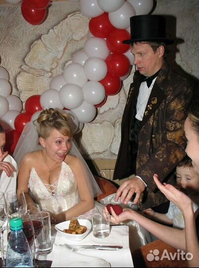 Фокусник престидижитатор