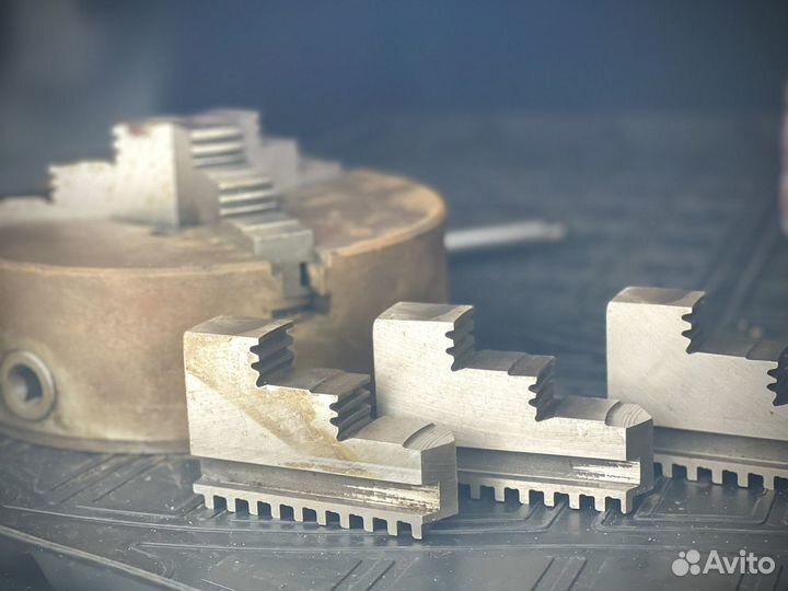 Токарный патрон 250 мм СССР (требует расточки)