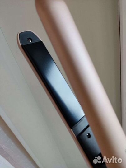 Новый выпрямитель/ утяжок для волос