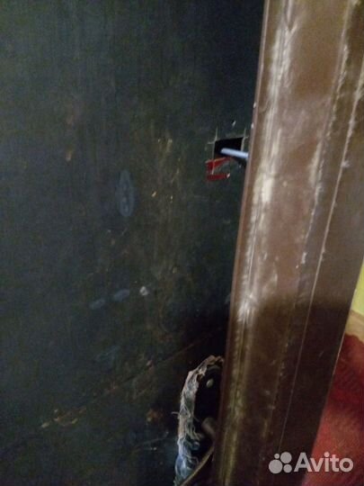 Дверь входная металлическая