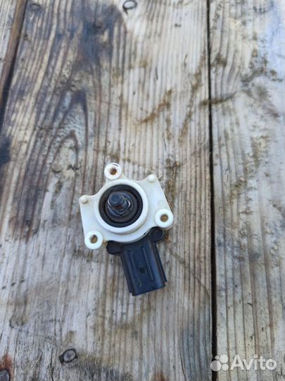 Датчик высоты дорожного просвета 89406-60030