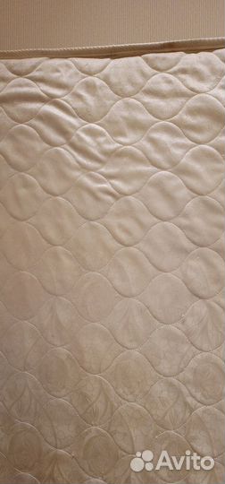 Матрас 140х200, высокий, б/у