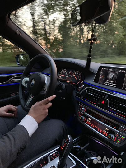 Прокат авто на свадьбу