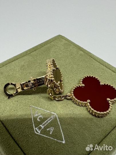 Серьги Van Cleef сердолик