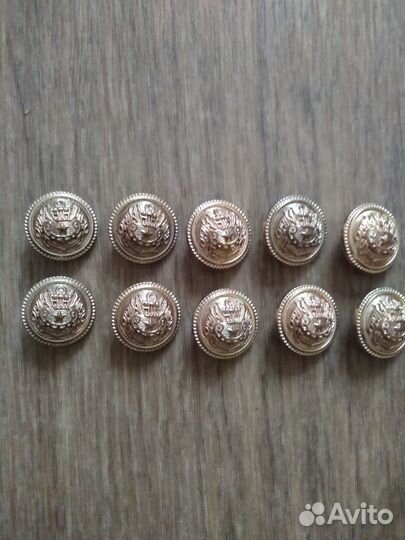 Пуговицы металл.10 шт. Италия. Цена за все