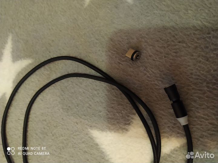 Магнитный USB- кабель для зарядки смартфона