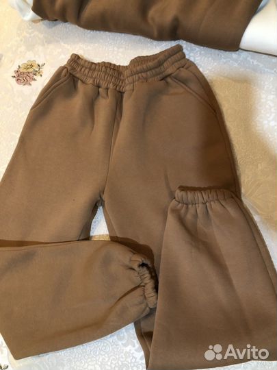 Спортивный костюм женский новый