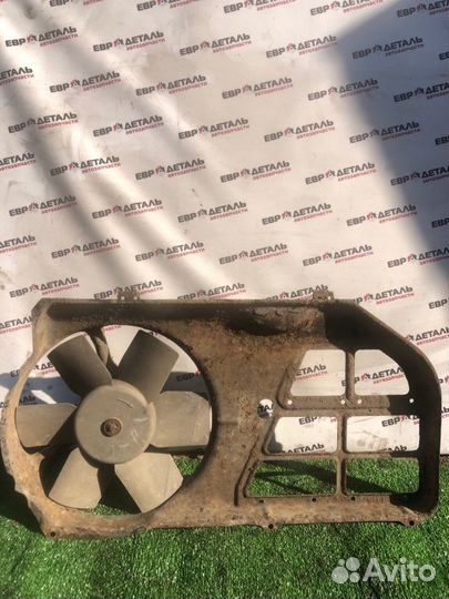 Вентилятор охлаждения радиатора Audi 80 B4 седан