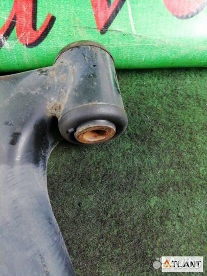 Рычаг передний левый mitsubishi colt plus