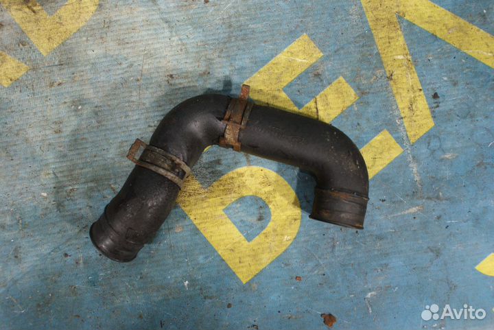 Патрубок Ford Focus 1