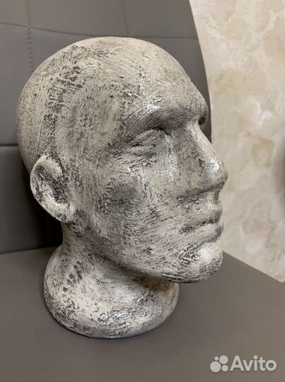 Бюст Голова