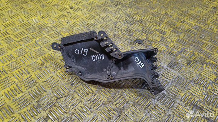 Крышка кабельной шахты Man Tga Tgs Tgx