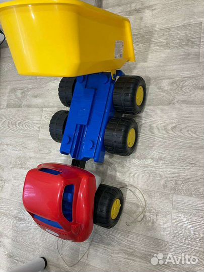Машинка детская