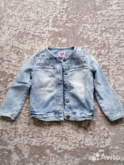Джинсовая куртка на девочку 98-104
