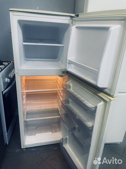Холодильник маленький