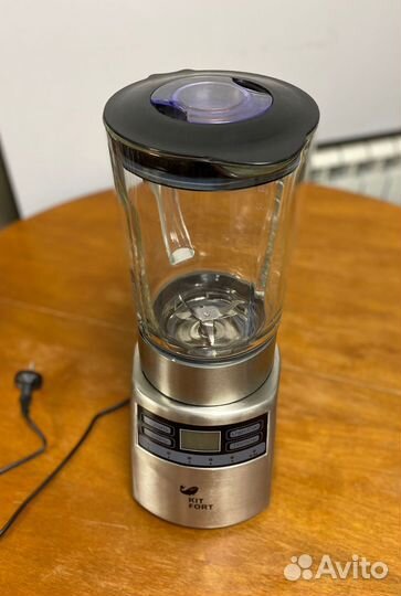 Блендер KitFort KT-1301 LCD чаша стекло