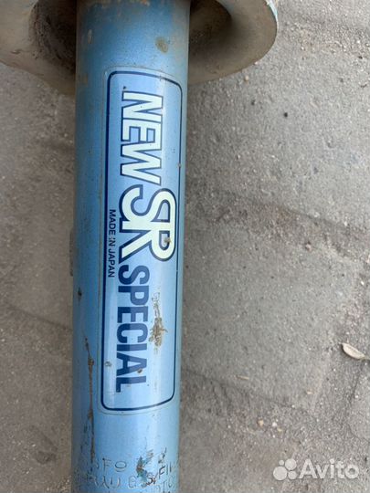 Стойка передняя