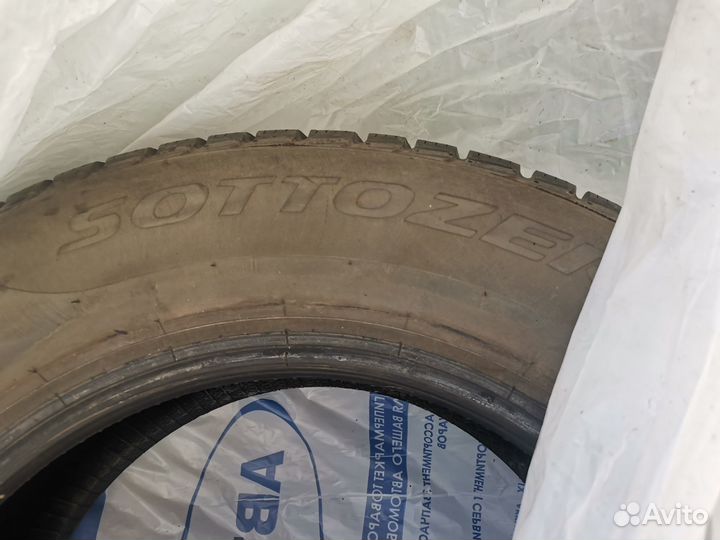 Pirelli Winter Sottozero 3 215/65 R16
