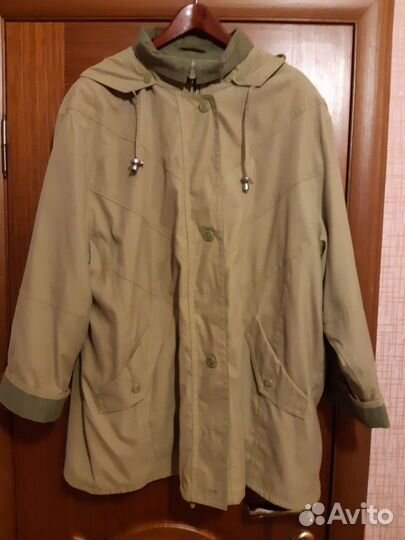 Куртка ветровка женская 62 размер